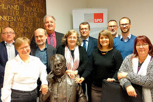 Der neue Vorstand der ASJ. 3.v.l.: Hans-Joachim Sellnick